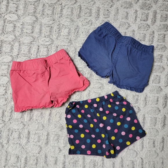 3 Pairs of Girls' Carter's Shorts - Size 3T - Picture 2 of 7